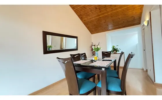 Portal  Del Norte  Duplex  72.3 Mts 3 Habs $330 Mills