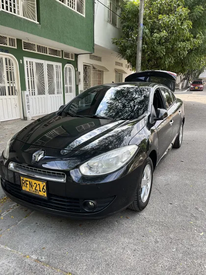 Renault Fluence 2.0 Privilege