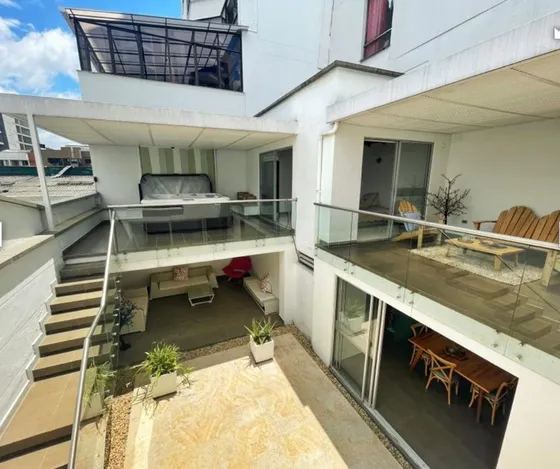 Vendo Casa De Lujo En La Castellana Al Norte De Armenia Quindio 