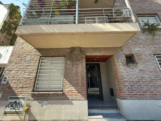 Ov Lagos Al 800 Alquiler  Departamento 1 Dormitorio En Rosario