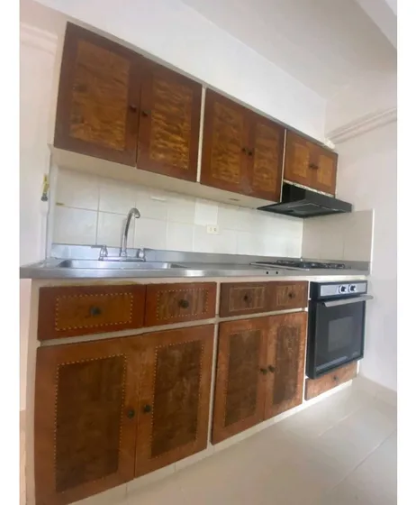 Apartamento En Venta En Loma De Los Bernal Medellin