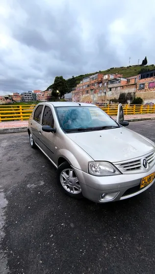 Renault Logan 1.6 Expression