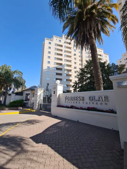 Venta Vivi En Torres Del Solar - 3 Dorm, Cochera Doble -  Categoria Camenities