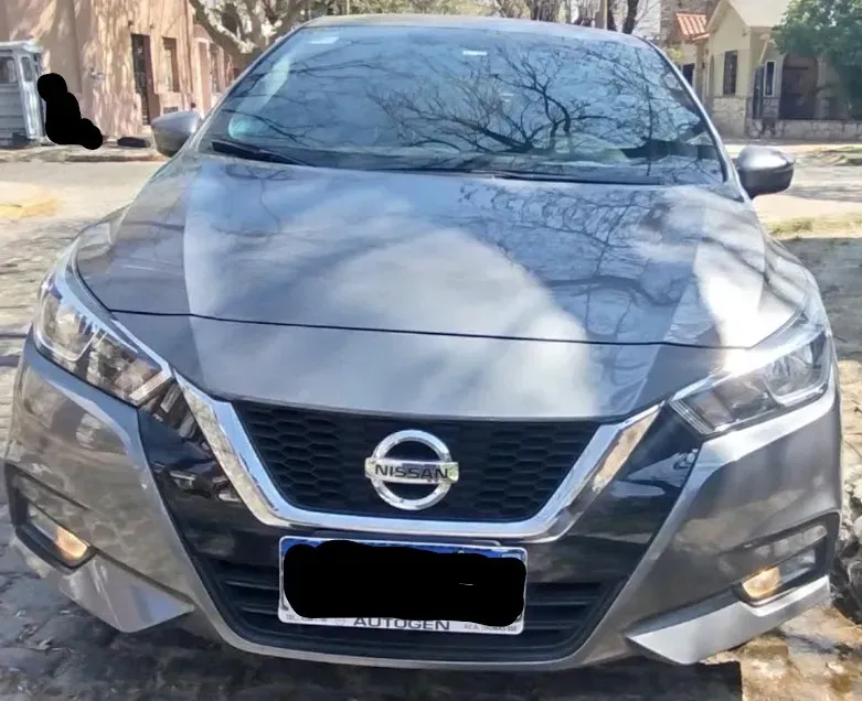 Nissan Versa 1.6 Advance At