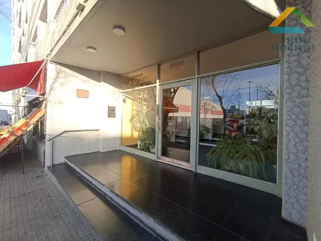 Se Vende Hermoso Apto 3 Dorm En Edificio Rafael Centro Maldonado