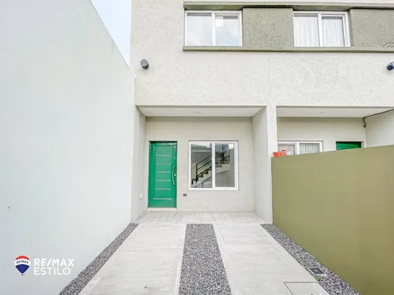 Duplex En Venta La Plata - Tolosa