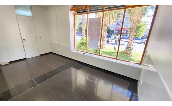 Venta Local Comercial En Calle Álvarez Viña Del Mar
