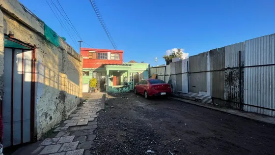 Casa Amplia Con Excelente Conectividad (174454)