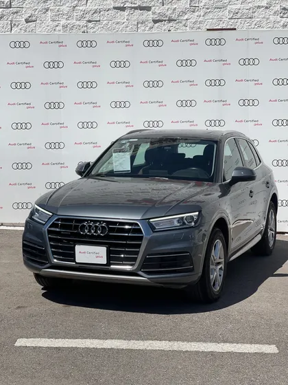 Audi Q5 Select 2.0t
