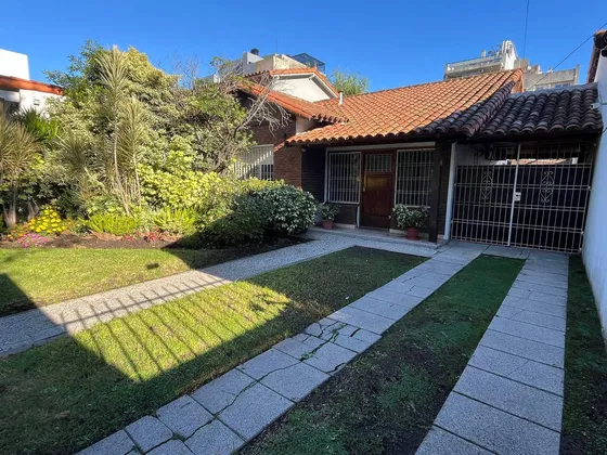 Venta De Casa 3 Ambts Martín Coronado Apto Credito