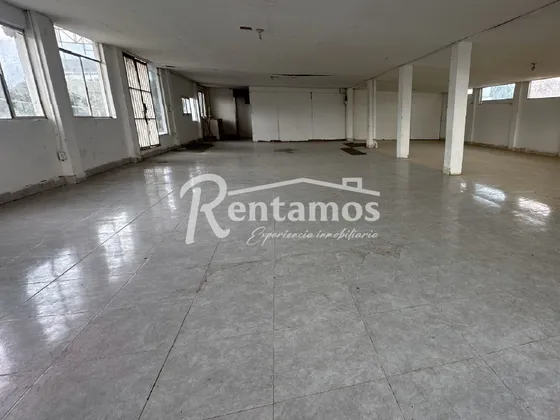 Local En Arriendo En Mayoritaria. Cod A775889
