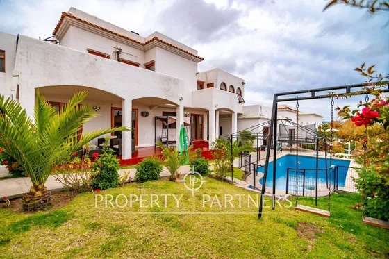 Espectacular Casa En El Rosario De Peñuelas