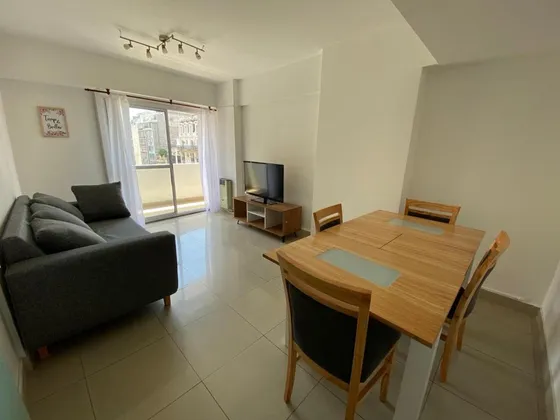 Departamento En Venta - 2 Dormitorios 1 Baño - 68mts2 - San Nicolás
