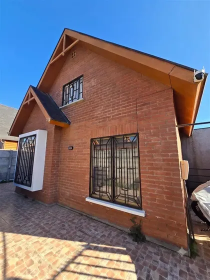 Casa En Venta Valle Lo Castillo, Machalí