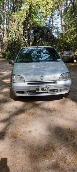 Renault Clio 1.6 Rn Aa Pk2