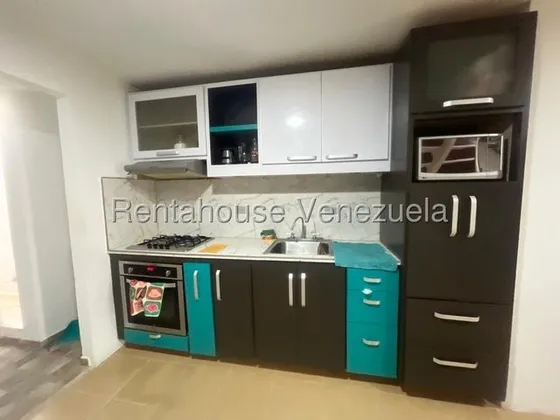 Casa En Alquiler En Cabudare Urb Caminos De Tarabano Muy Amplia Bella Moderna Con Bellas Areas Comunes Cod 25 21789 Comunicate Soy Gabi Irastorza                                                       