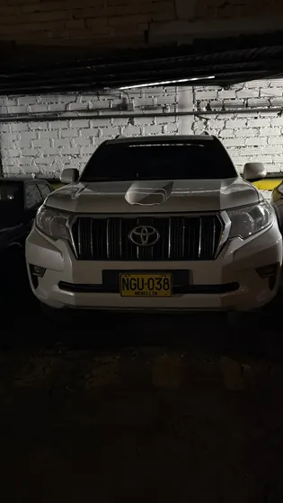 Toyota Prado 2.7 Diésel Tx-l