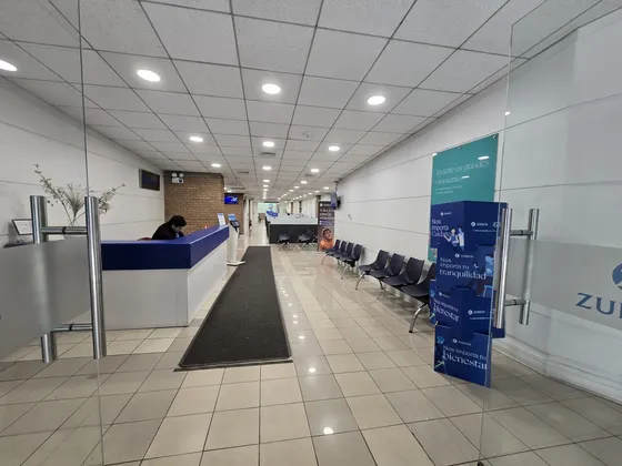 Local De 568 M2, Huerfanos, Santiago Centro, Rm
