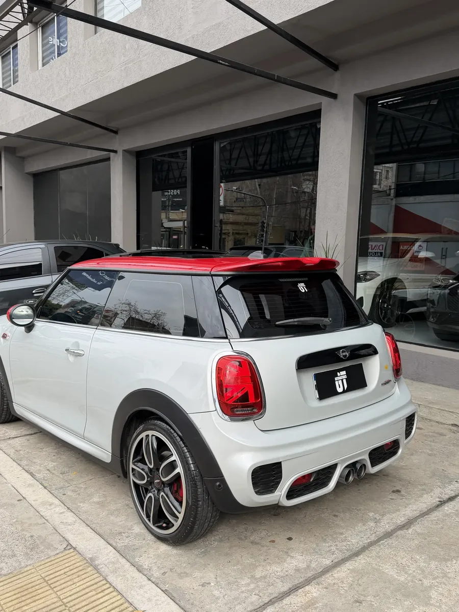 Miniatura 10