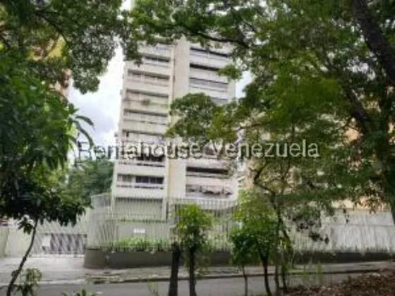 #25-24304  Hermoso Apartamento En La Florida 