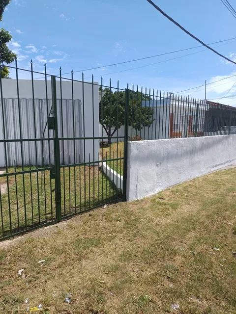 Venta Casa 2 Dormitorios Jardines Del Hipódromo 