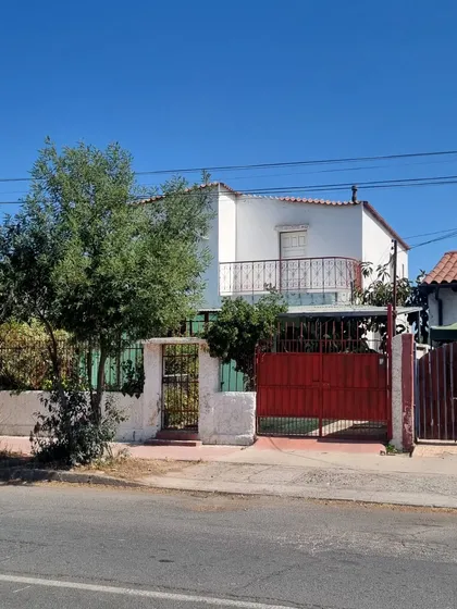 Se Venden 530 M2 Terreno+ 2 Casa /bolland -metro La Cisterna