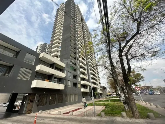 Liquidación Bancaria Departamento Av. Matucana, Santiago