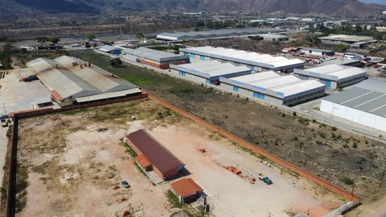 Venta Terreno Industrial-comercial En Los Guayos. 19.643,12m2. Mr.