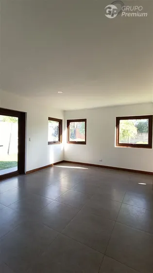 Departamento En Venta De 2 Dorm. En Pucón