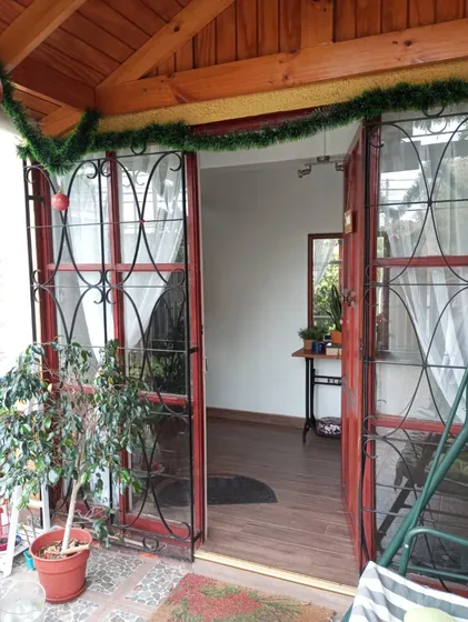 Amplia Casa En Maipu