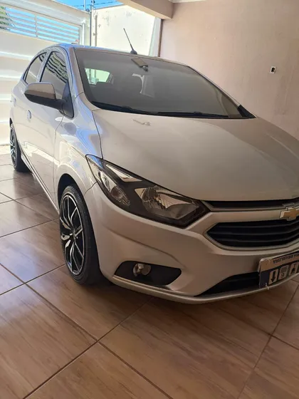 Chevrolet Onix 1.0 Lt 5p