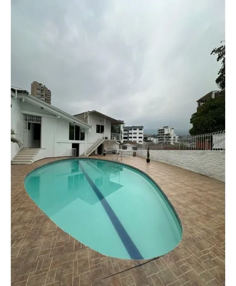 Venta Casa Arboledas Oeste De Cali