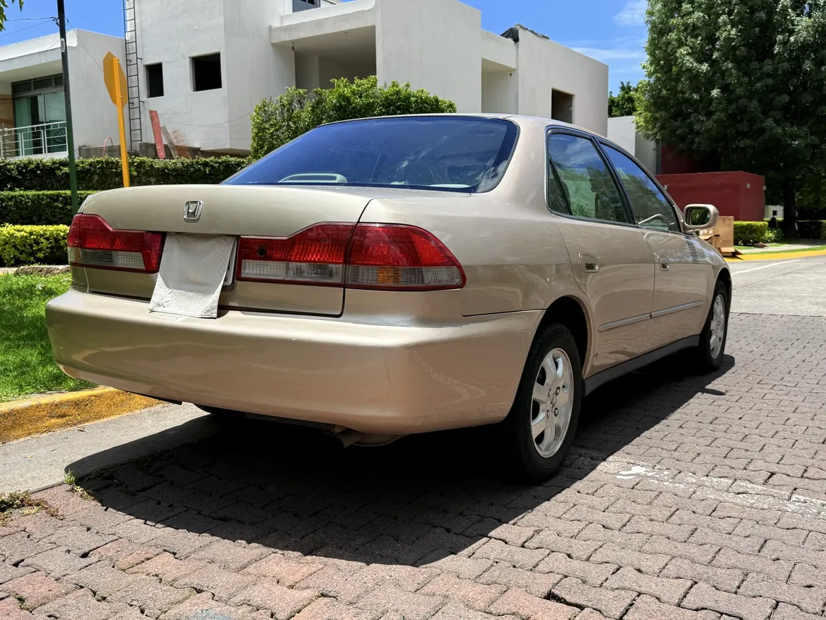 Honda Accord 2002 2.4 Ex Sedan L4 Tela Mt