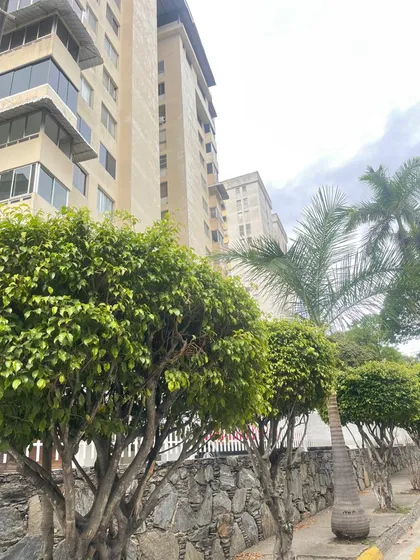 Apartamento En Alquiler. Terrazas Del Club Hípico.