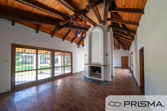 Casa-5 Dorm- Granja De Funes 