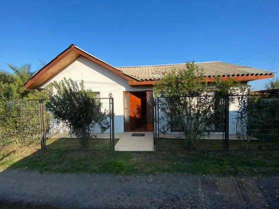 Casa Ubicada En Sector Centro De Coltauco