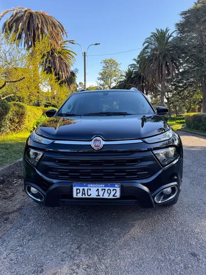 Fiat Toro 1.8 Freedom At6 Fwd
