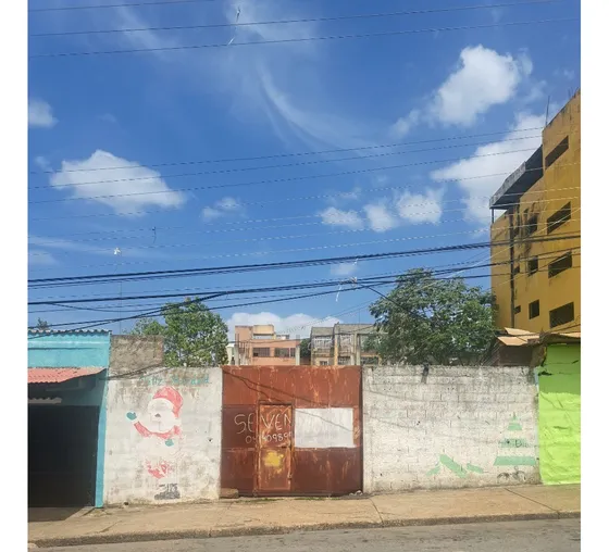Se Ofrece En Venta En Pleno Centro De San Felix