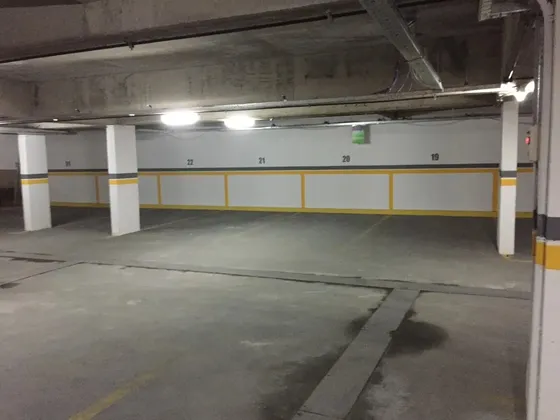 Cochera Cubierta Portón Automático