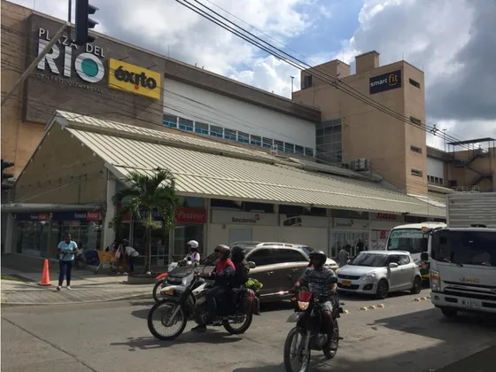 Edificio En Venta Frente Al Centro Comercial Plaza Del Río Apartadó