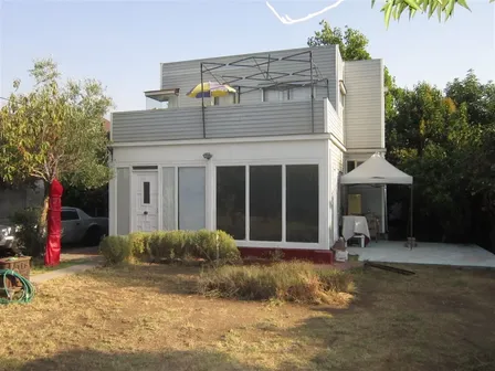 Casa En Venta De 4 Dorm. En Las Condes