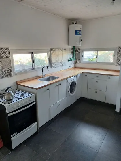 3 Ambientes Amplio Con Terraza. Ituzaingo. Todo Incluido
