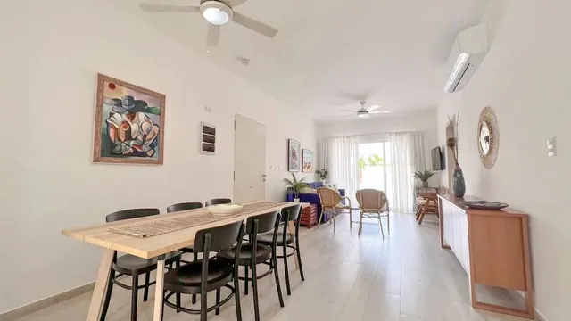 Apartamento En Alquiler Amueblado De 2 Habitaciones Con Acceso A La Playa