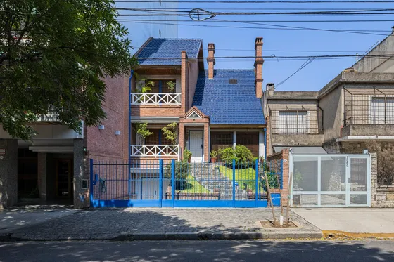 Casa - Venta - 4 Amb - Jardin - Piscina - Parrilla - Cocheras - Villa Del Parque