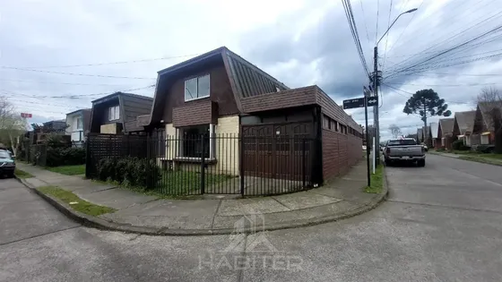Casa En Venta De 3 Dorm. Uso Comercial En Los Angeles
