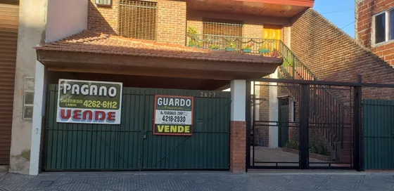 Casa En Ph 3 Ambientes C/2 Cochera Y Pileta