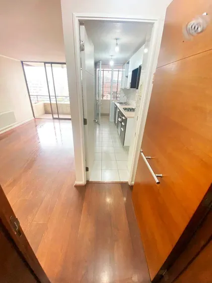 Hermoso, 2 Dormitorios, Baños, Vista! (173182)