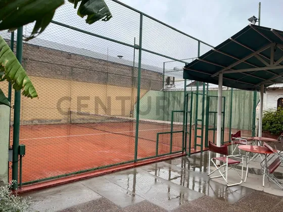 Venta De Canchas De Padel, Con Salón Y Con Casa, En Villa Nueva, Guaymallén, Mendoza.