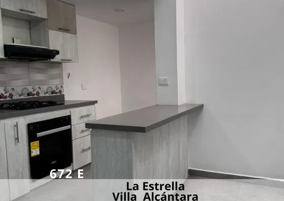 Venta Casa En Primer Piso En Villa Alcántara La Estrella