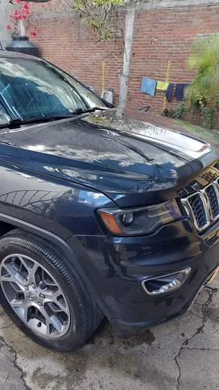 Jeep Grand Cherokee 3.6 Limited V6 4x2 At